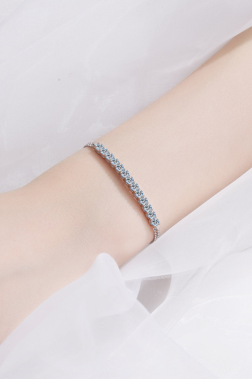 Luminous Moissanite Adjustable Bracelet