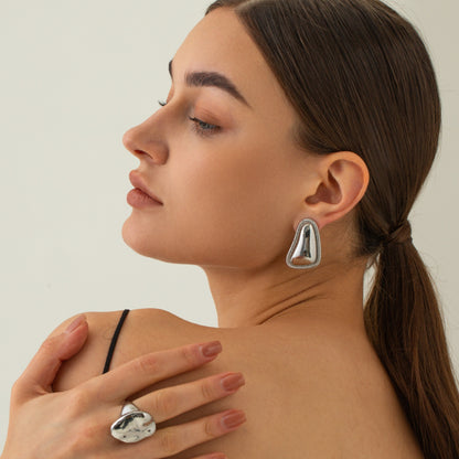 Stainless Steel Stud Earrings - Marianela's Exclusive Shop