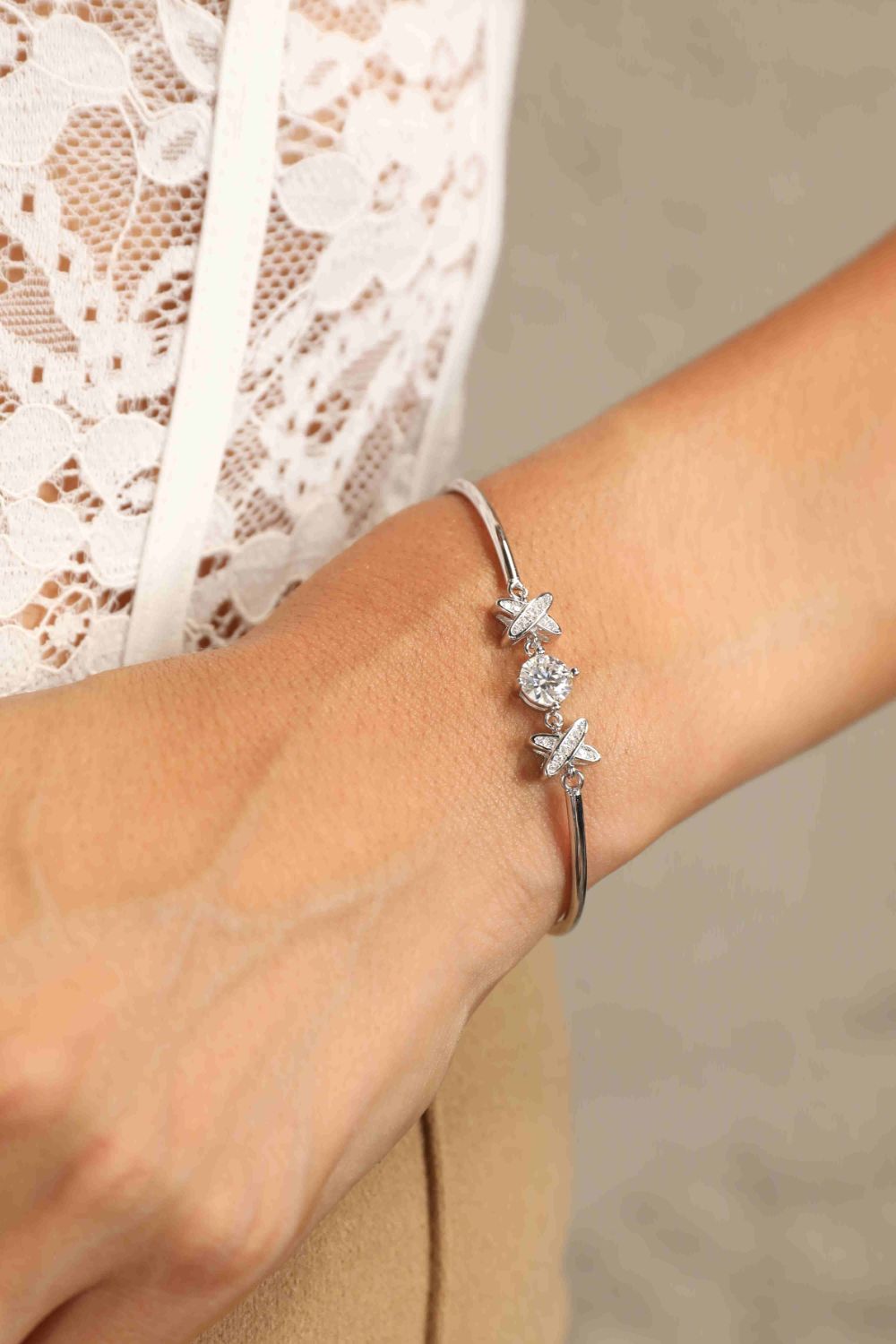 XOX Moissanite Bracelet