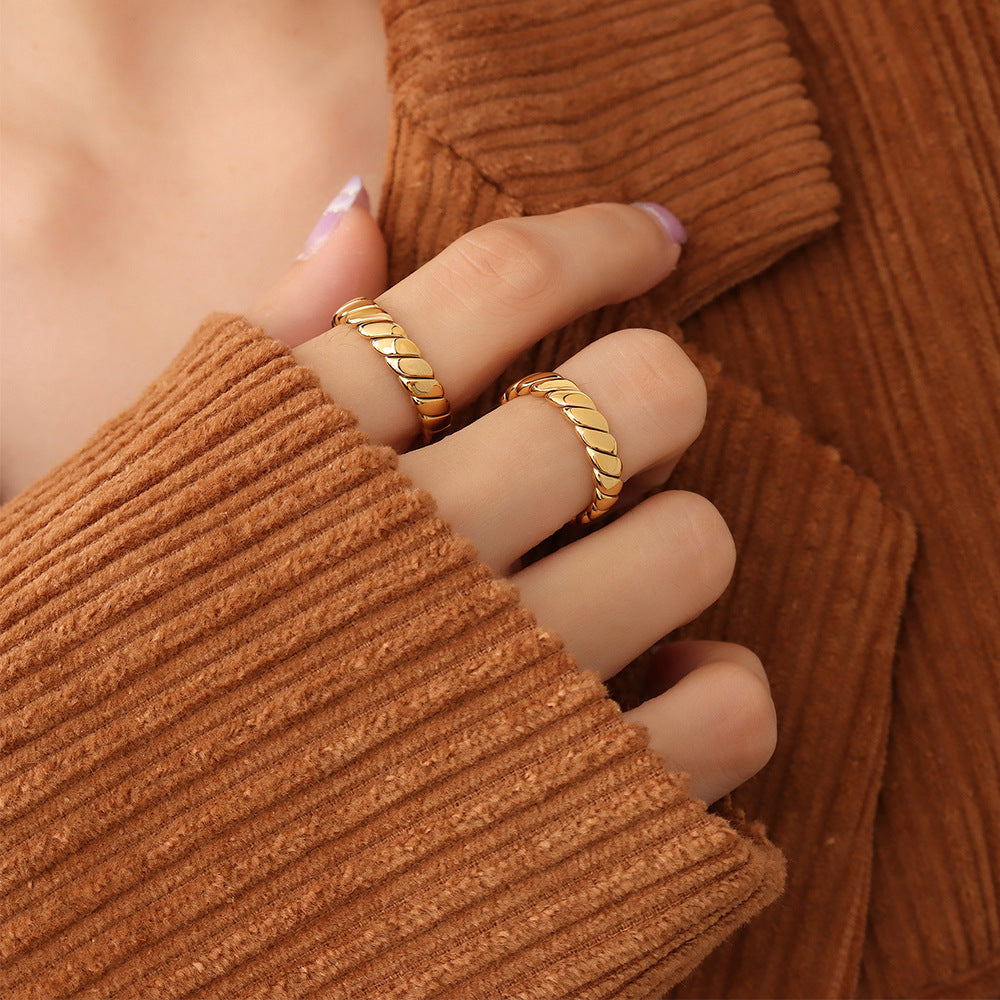 Golden Wave Textured Ring