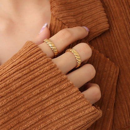 Golden Wave Textured Ring