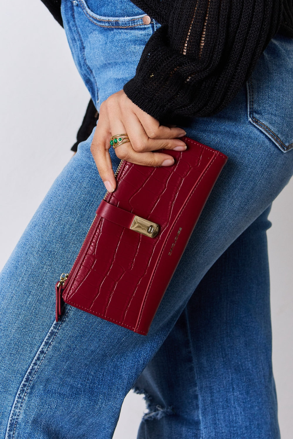 Elegant Textured Wallet - Marianela's Exclusive Shop